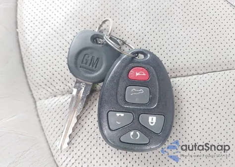 2010 Chevrolet Traverse Ltz z USA, uszkodzony, nr VIN 1GNLRHED3AS104878